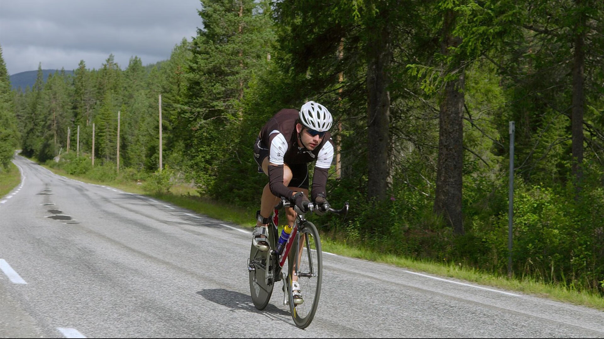 攀岩速度赛，挑战极限的快感爆棚，攀岩速度比赛发令