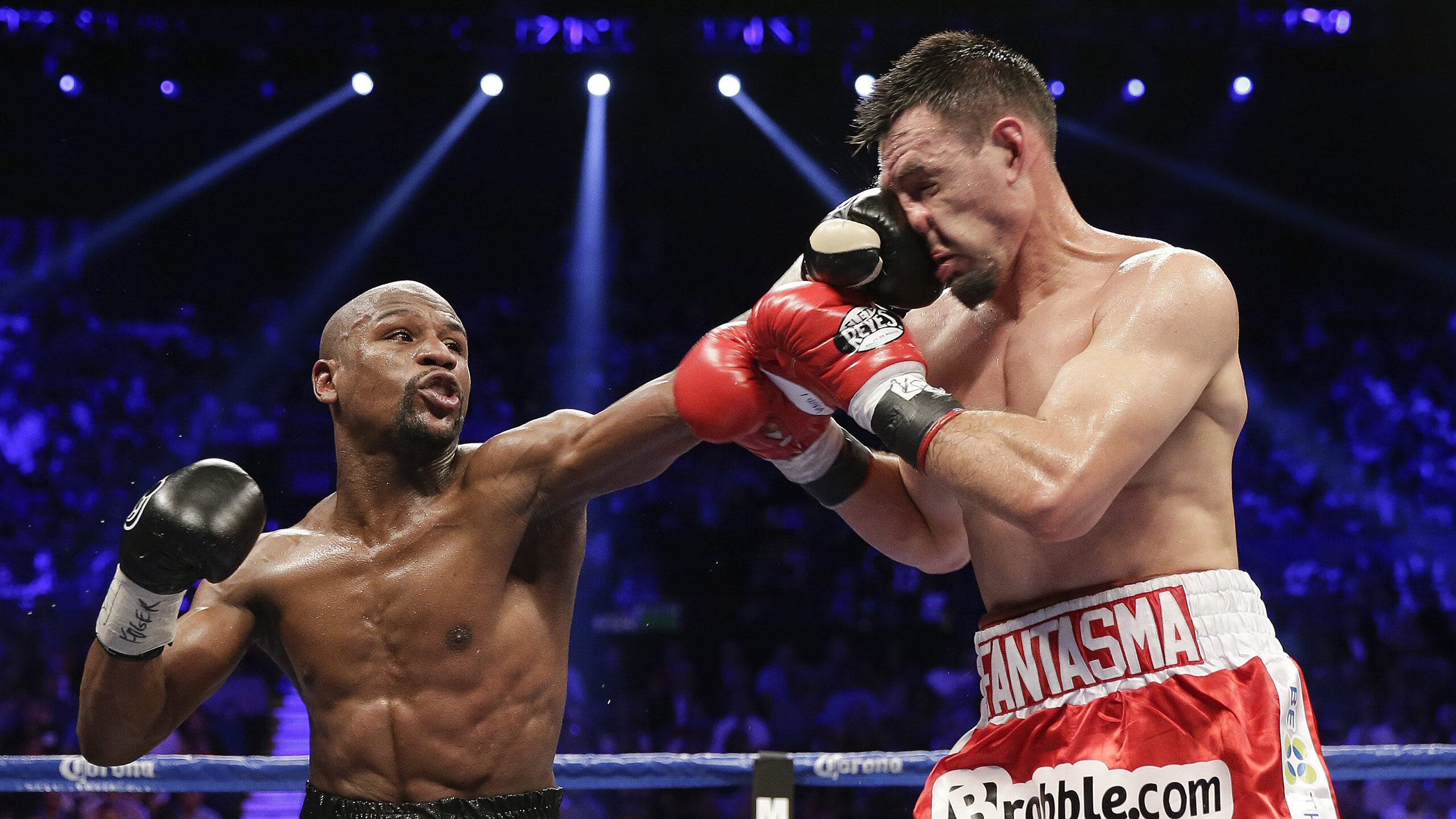 波兰主场大胜北爱尔兰,晋级优势凸显,波兰对战